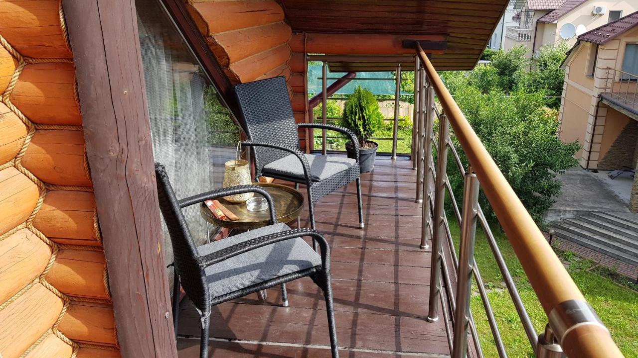 Luxury Villa With Pool And Sauna 切尔诺夫策 外观 照片
